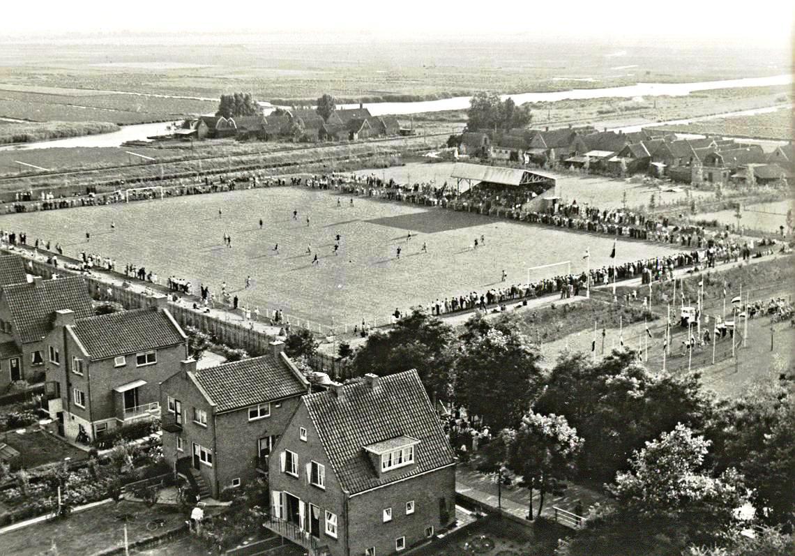 1953 Opening zouavenveld